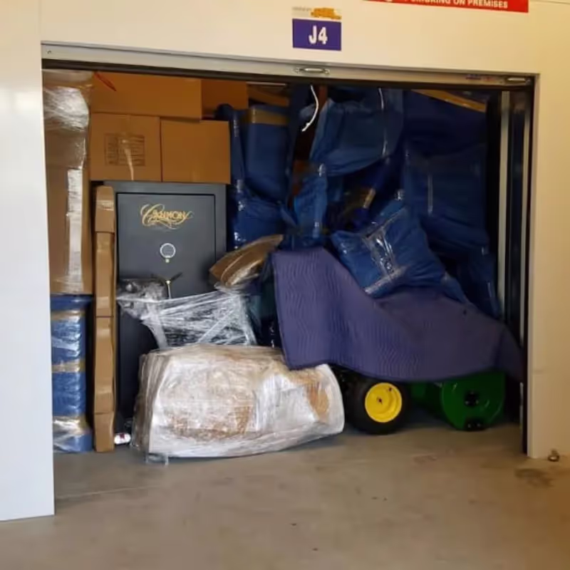 Boston movers providing white-glove moving service